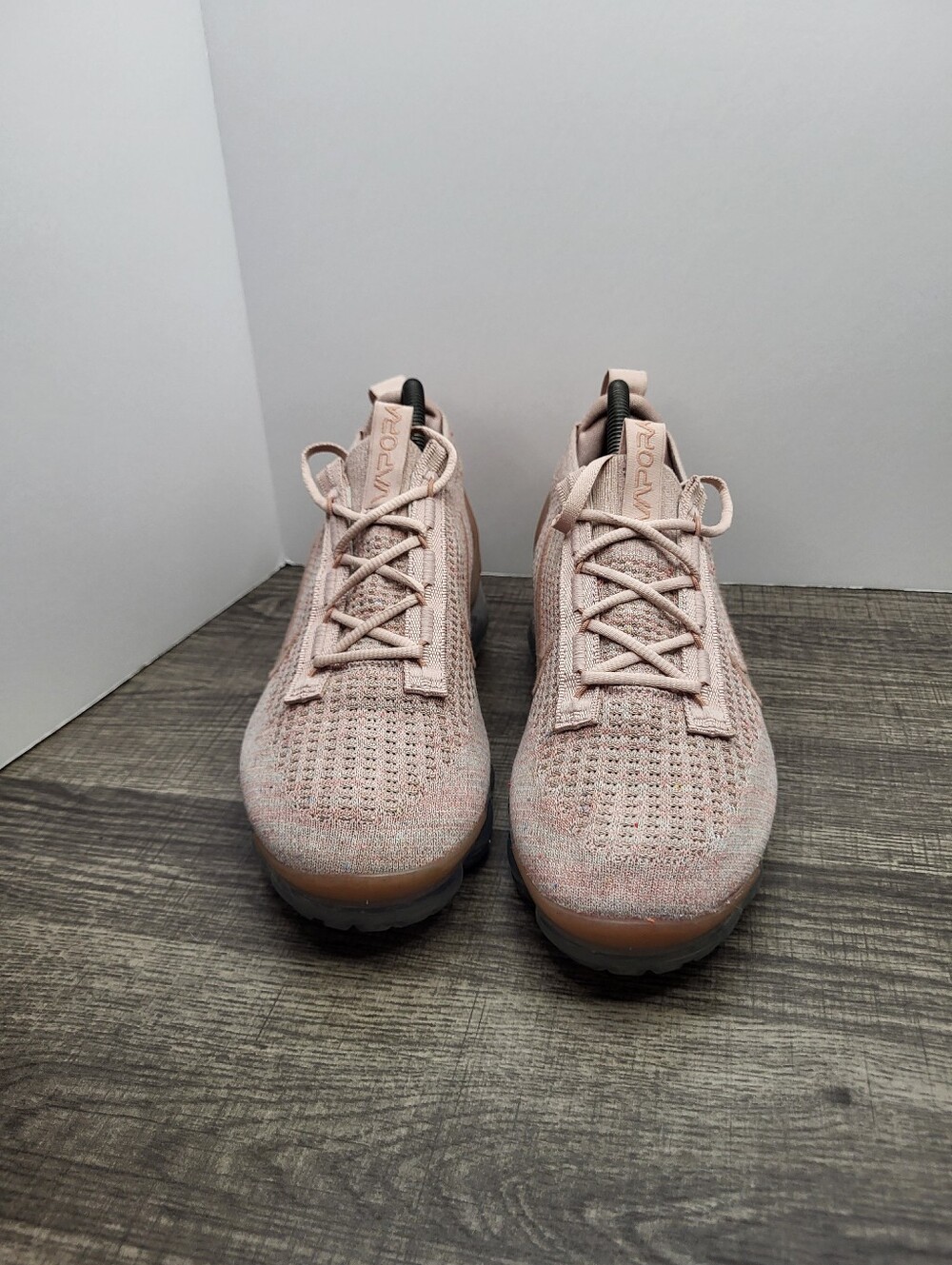 Nike Air VaporMax Flyknit Shoes Pink Oxford Running Sneakers Womens Size 9 - Picture 4 of 10